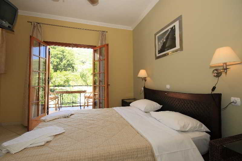 Bella Vista Hotel And Apartments Parga Exterior photo